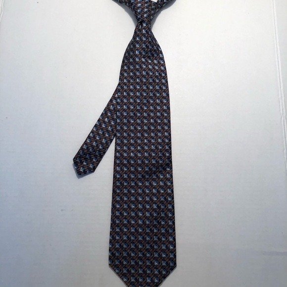 3/$20💥Jhane Barnes Hand Made in Italy 100% Silk - Picture 2 of 5